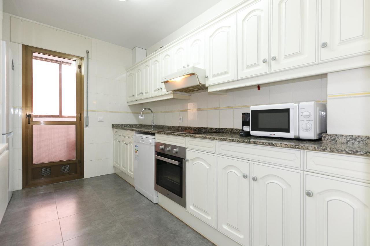 Uhc Stella Maris Apartments Камбрильс Экстерьер фото