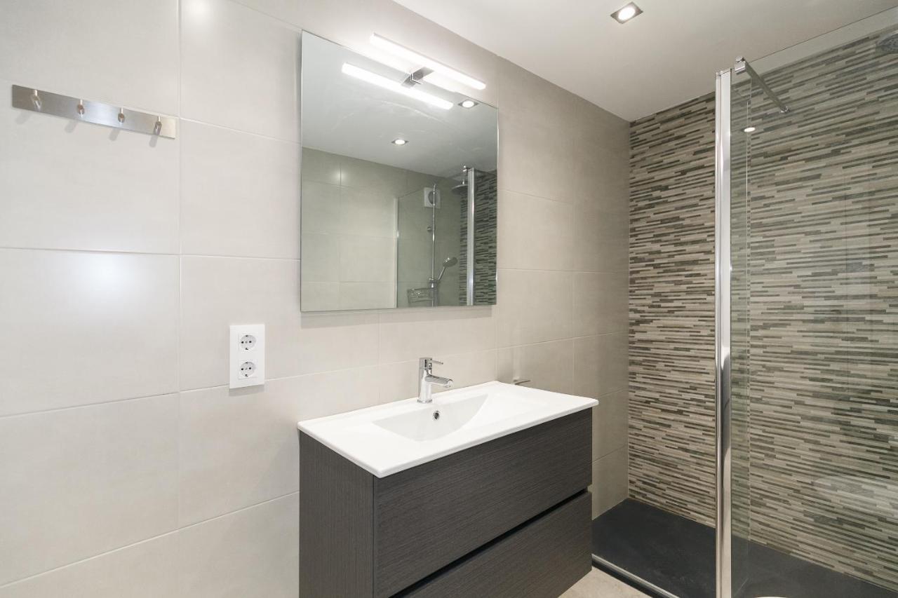 Uhc Stella Maris Apartments Камбрильс Экстерьер фото
